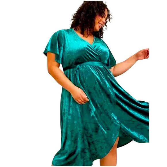 NWT TORRID Green Crushed Velvet Flutter Swing Wrap Dress - 2XL - Picture 1 of 9